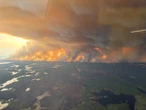 Flin Flon virtually deserted, thousands more evacuated as wildfires rage in Manitoba