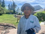 Edmonton senior survives moose attack in own yard: ‘I could be dead’