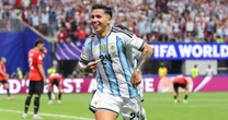 Enzo Fernández anota el 3-2 para dar la vuelta a Egipto