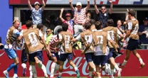 Alex Freeman anota un gol dramático para Estados Unidos que tuvo que ser validado por el VAR