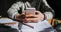 Texas moves forward with expansive social media ban for minors, reigniting debate over platform restrictions