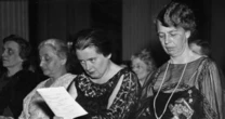 'Hick' explores Eleanor Roosevelt's long-rumored romance with reporter Lorena Hickok