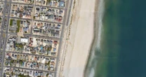 New Jersey man killed in lightning strike was warning others on beach about storm