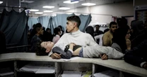 Gaza doctor describes hellish medical conditions as Israeli troops draw near
