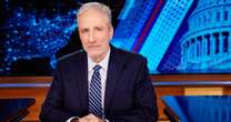 Jon Stewart cuts his hand during ‘Daily Show’ monologue: ‘I’ll be going to the hospital soon’