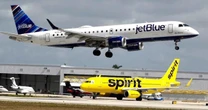 U.S. airlines cut growth plans in a bid to stem profit-eating fare discounts