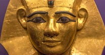 Hunt on for pharaoh's missing 3,000-year-old gold bracelet
