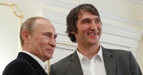 Putin congratulates Alex Ovechkin for NHL goals record