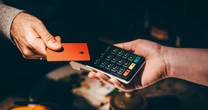 Banks are keeping credit card rates high even after the CFPB rule they blamed for high APRs was killed