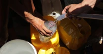 Clean water becomes an increasingly scarce resource in Gaza amid Israeli offensive