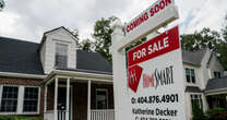 Mortgage refinance demand surges 27%, as interest rates drop for the third straight week