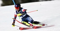 After days of disappointment, Mikaela Shiffrin storms to slalom lead after first run
