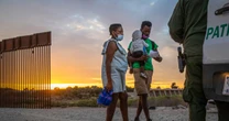 Supreme Court allows Trump to revoke legal status of 500,000 immigrants
