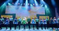 'Riverdance' celebrates 30 years with sibling stars    