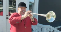 Kentucky Derby bugler describes sounding the call on race day