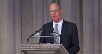 Steven Ford delivers Carter eulogy written by his father, Gerald Ford