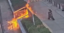 New video of arson attack outside federal building in New York City