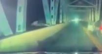 Suspect in Missouri jumps off bridge while fleeing deputies
