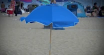 Warning for beachgoers about umbrella safety amid freak accident in N.J.