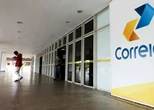 Correios começam a transportar cargas pelo mar e têm parada em Manaus