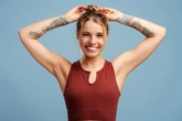 Aprenda: 5 penteados práticos e estilosos para treinar