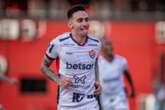 Na semana do Ba-Vi, Gustavo Mosquito revela ansiedade pelo clássico com a camisa do Vitória