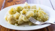 Aprenda truque para cozinhar a couve-flor para que ela não cheire, não se desfaça e continue branca