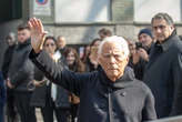 Visionário, Giorgio Armani construiu um império e redefiniu a moda com estratégia e marketing