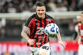Sem balançar as redes há seis jogos, Vitória iguala pior marca do século