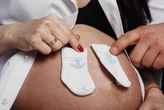 Exame reduz risco de doenças genéticas e hereditárias dos bebês; conheça