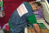 Vigilância Sanitária apreende cervejas, refrigerantes e água mineral impróprios durante festa na Bahia