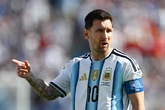 Messi não volta à Argentina e fica fora de feriado nacional para receber vice-campeões da Copa
