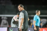Apesar do resultado, Carille aprova desempenho do Vitória contra o Sport: 'Coisas boas aconteceram'