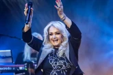 Por que ‘Total Eclipse of the Heart’, de Bonnie Tyler, marcou o pop é uma das músicas mais dramáticas já feitas?