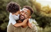 Feliz Dia dos Pais: 100 mensagens para mandar no WhatsApp e arrasar nas homenagens