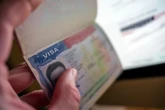 Turistas agora podem pagar R$ 3,9 mil para furar a fila e acelerar entrevista do visto para os EUA