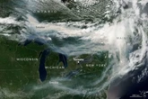 Fumaça de incêndios no Canadá cobre cidades dos EUA e provoca alertas de saúde