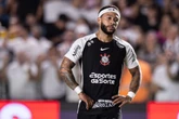 Corinthians pede para Memphis deixar hotel de luxo que custa R$ 250 mil mensais