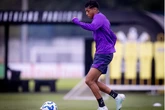 Bahia oficializa contratação de atacante pivô de polêmica com o Corinthians