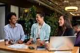 5 dicas para fazer networking no trabalho híbrido