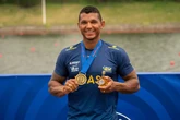 Baiano Isaquias Queiroz conquista segundo ouro no Pan-Americano de Canoagem
