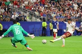 Espanha domina a França, vence semifinal por 2x0 e volta à final da Copa do Mundo após 16 anos