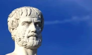 Frase do dia da Filosofia: 'O que os filhos aprendem observando dura mais do que aquilo que aprendem ouvindo' - a reflexão inspirada em Aristóteles sobre formação do caráter