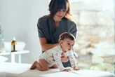 Nova lei garante atestado para pais acompanharem filhos doentes; entenda
