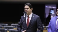 Deputado federal alvo da PF destinou mais de R$ 18 milhões à cidade administrada por esposa