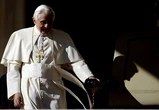 Também já estive no Vaticano e vi, de longe, o então Papa Bento XVI que renunciou ao comando da Igreja em 2013