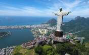 Homem passa mal e morre nas escadarias do Cristo Redentor