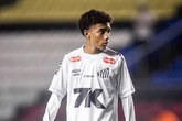 Filho de Robinho rouba os holofotes de Neymar em estreia pelo profissional do Santos