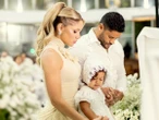 Hulk Paraíba e Camila batizam filha na igreja e falam sobre valores, família e ensinamentos cristãos