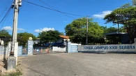 Aprovados que esperam cinco meses para tomar posse denunciam 'overbooking' de vagas na Uneb